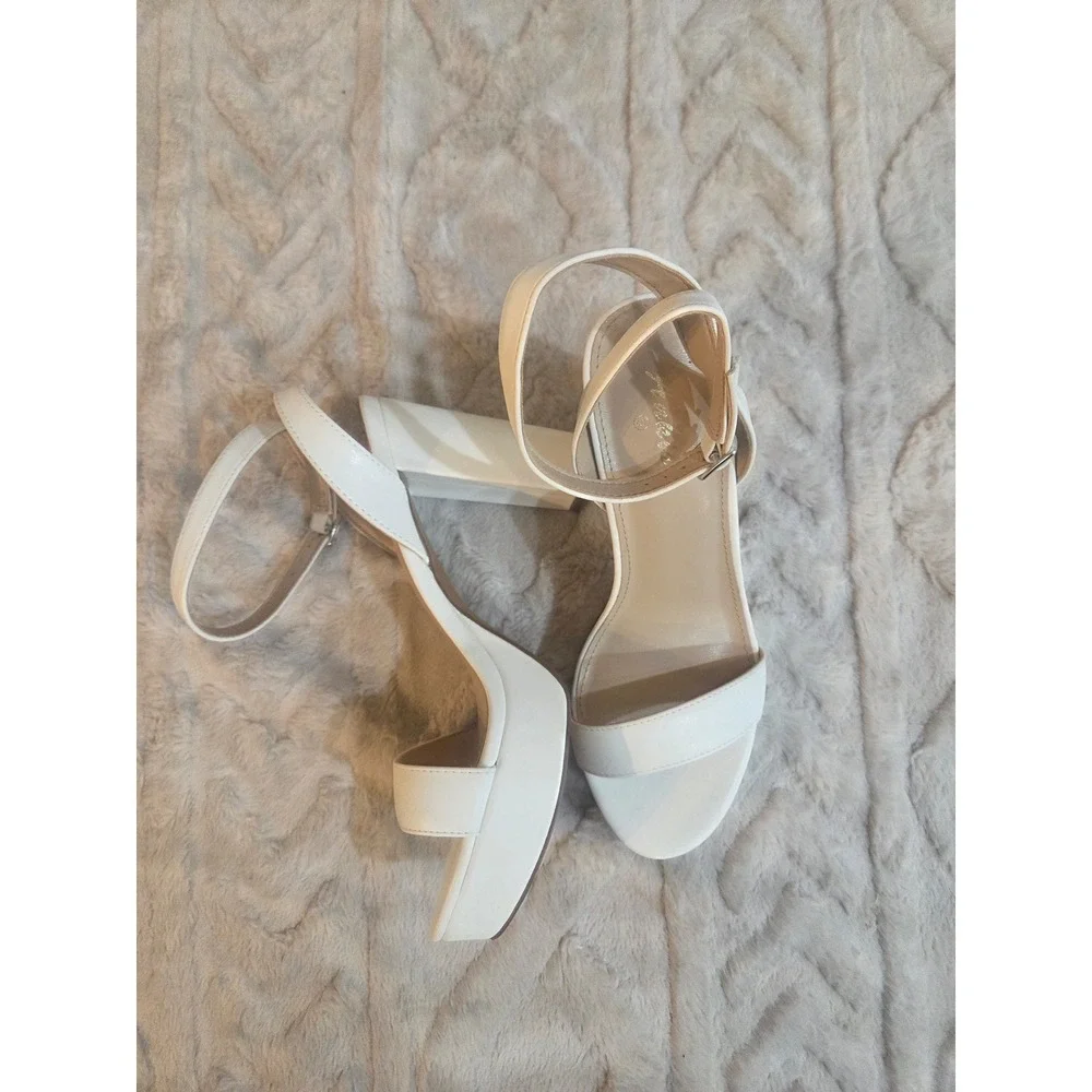White Platform Block High Heel Sandals Ankle Strap Stiletto vegan Leather Size 9